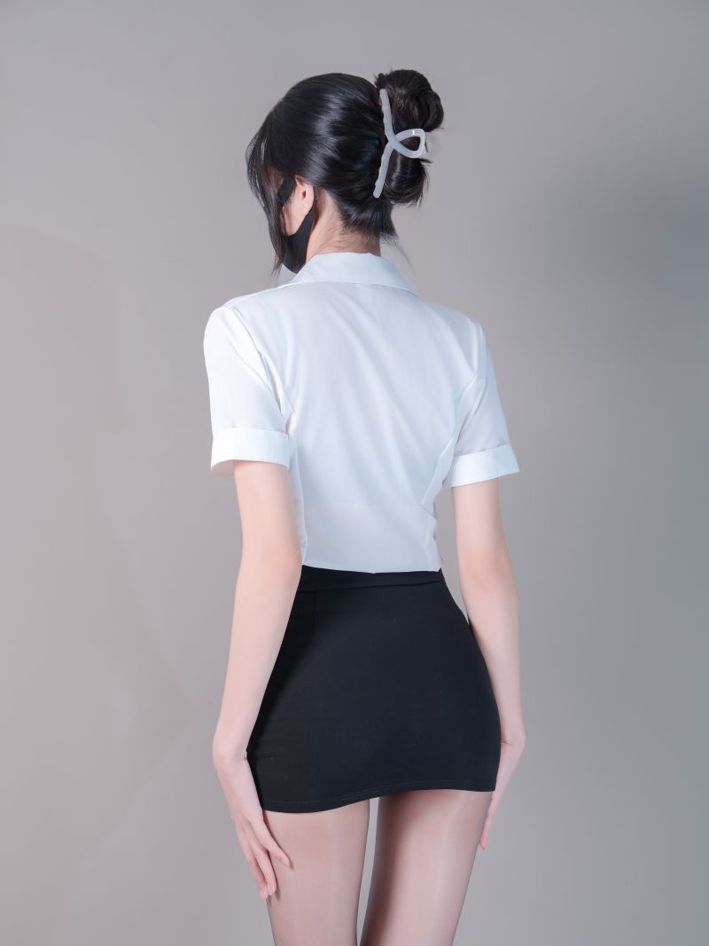 3100-是小桃呢-推特博主丝袜穿搭合集[176V2350P162G]
